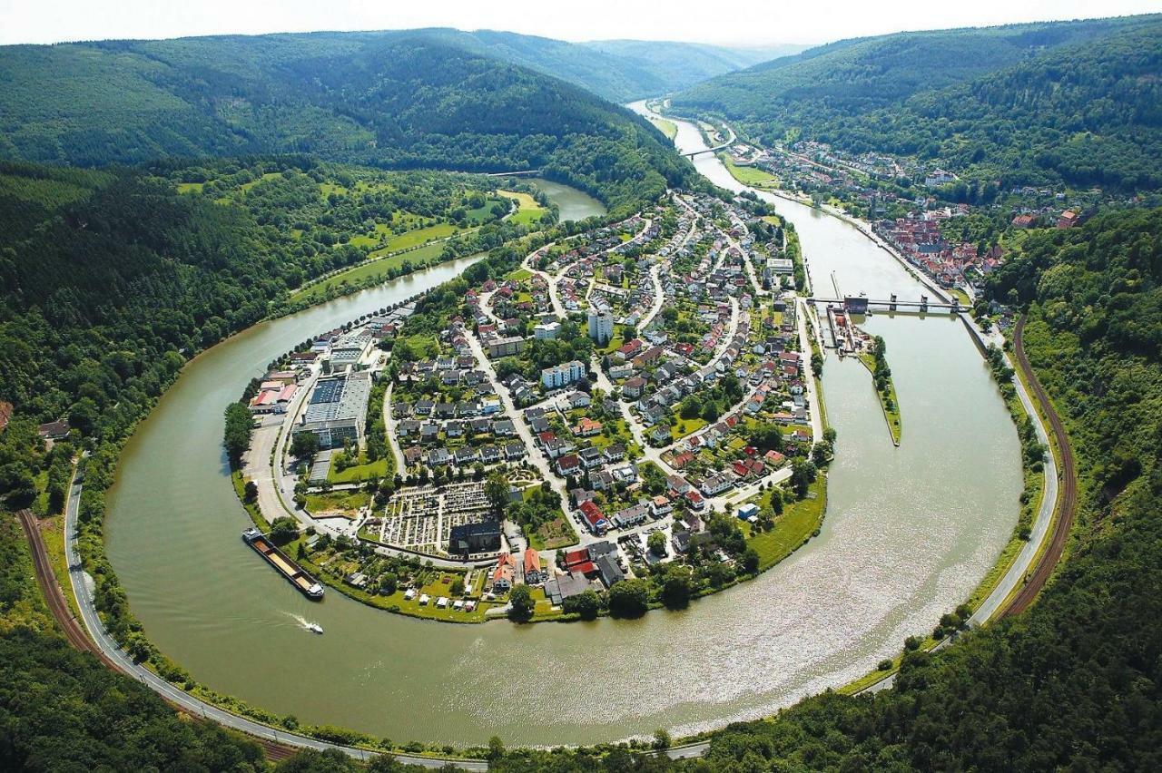 Natur Und Neckarblick Bei Heidelberg ฮิชฮอร์น ภายนอก รูปภาพ